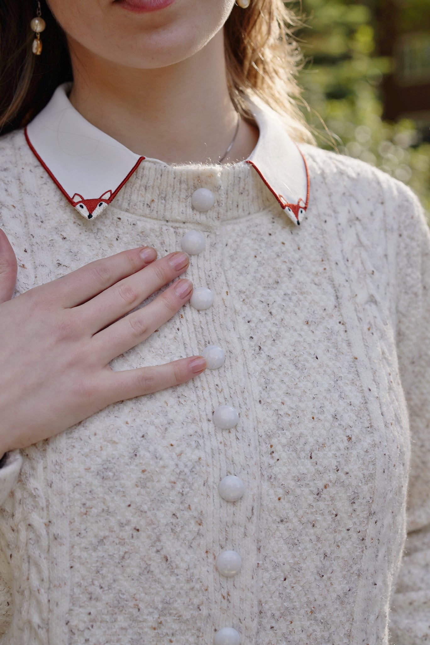 VanillaCreamHedgehogCardigan_Cream_TheFox_LeafShirt.jpg