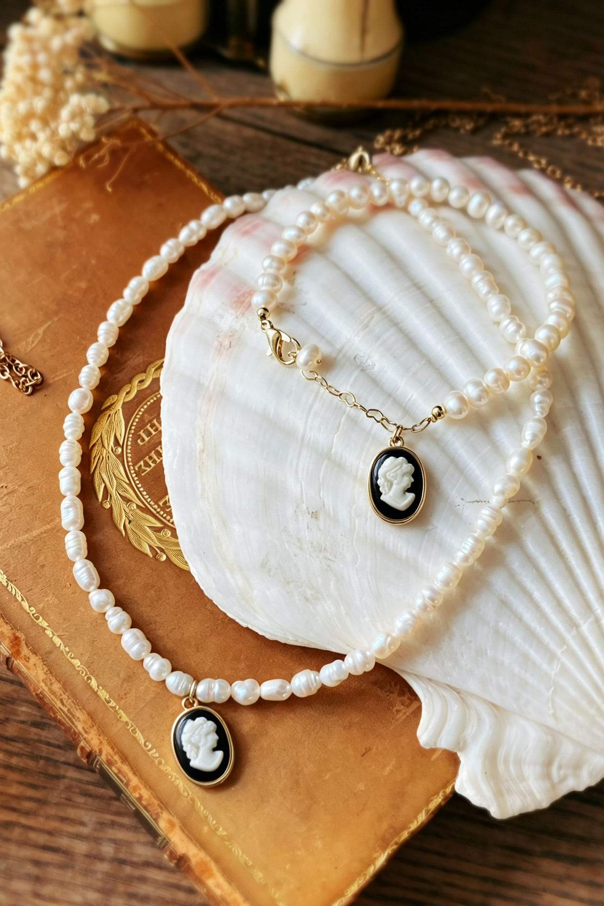 Victoria Cameo Pearl Necklace