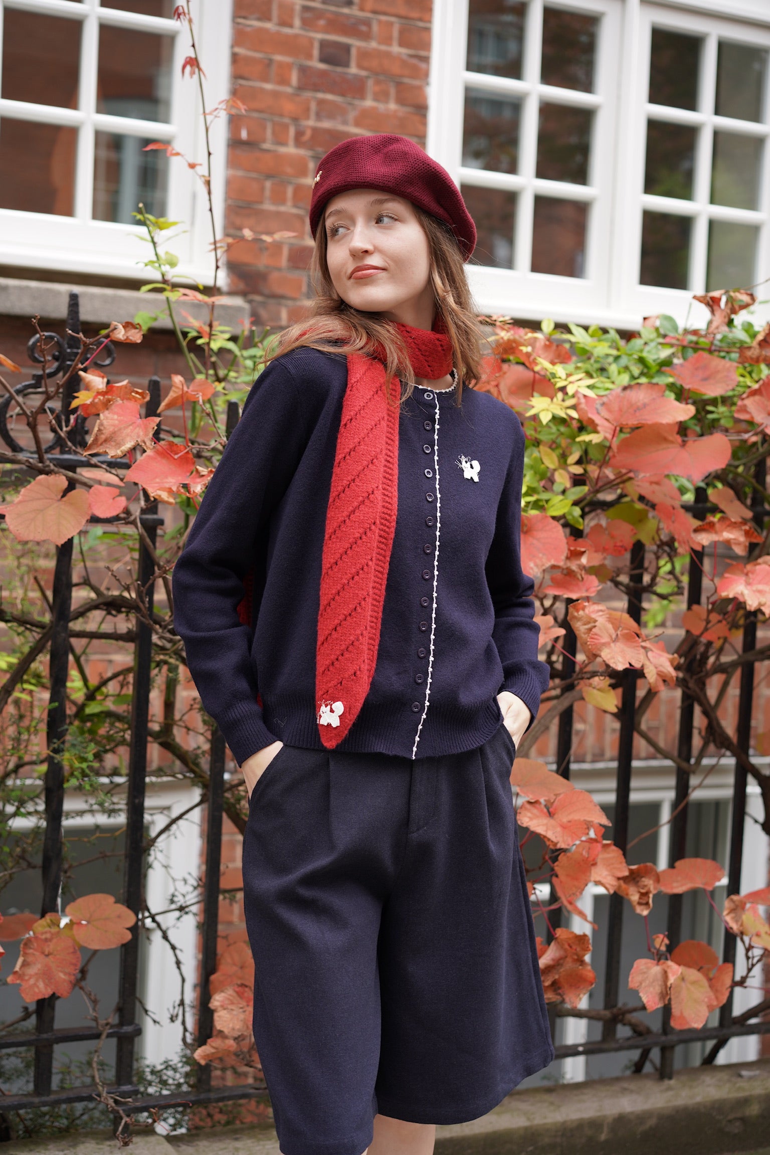 Whisker Cat Contrast Edge Cardigan (Navy)