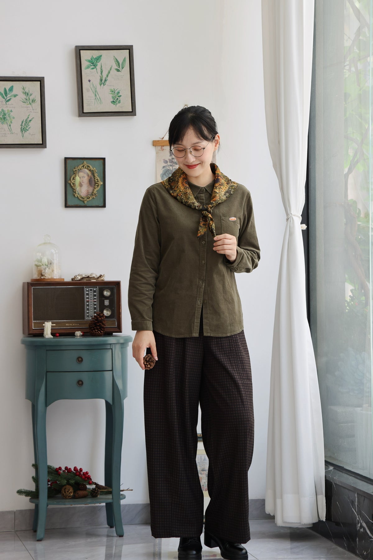 Woodland Baguette Corduroy Shirt (Forest Green)