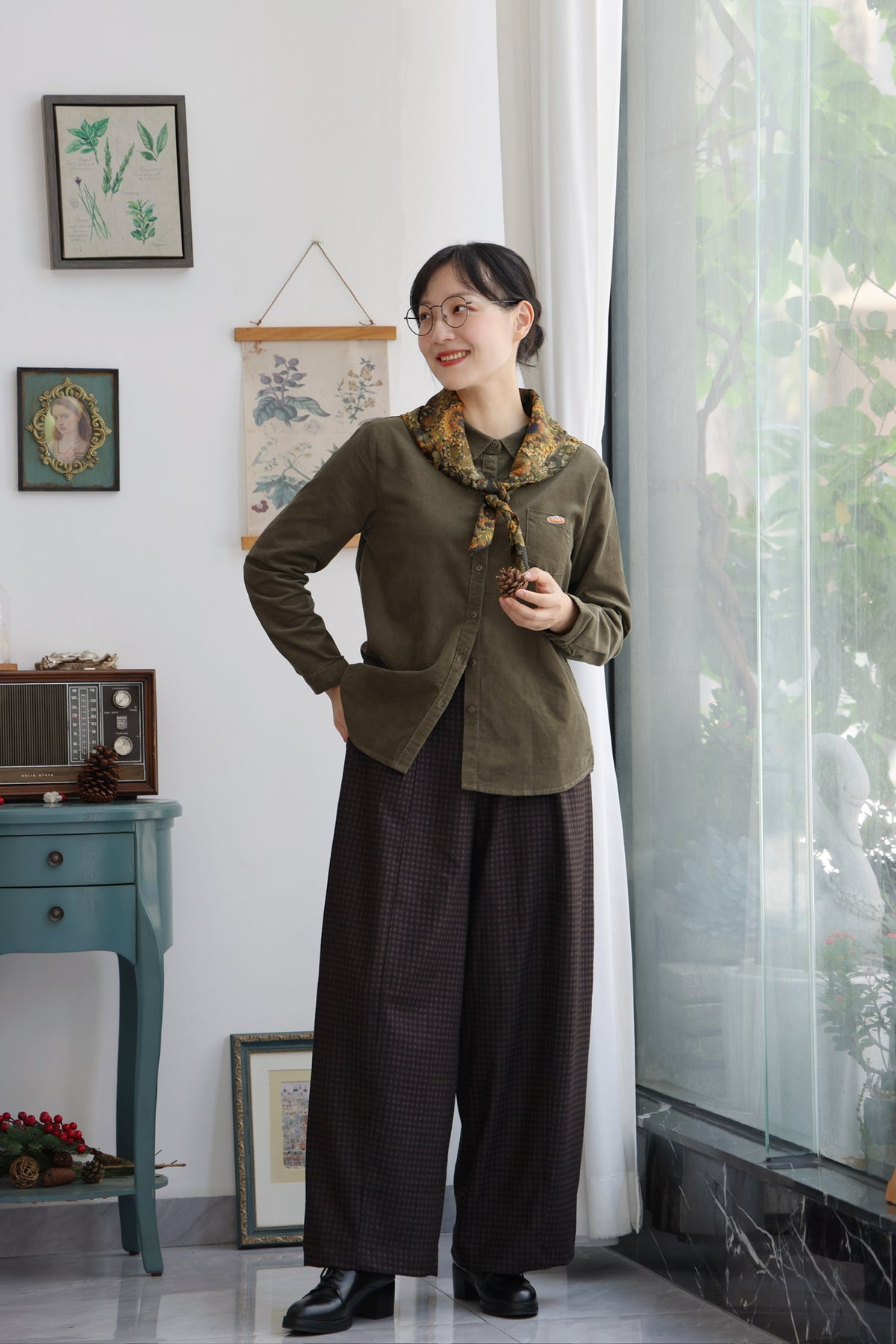 Woodland Baguette Corduroy Shirt (Forest Green)