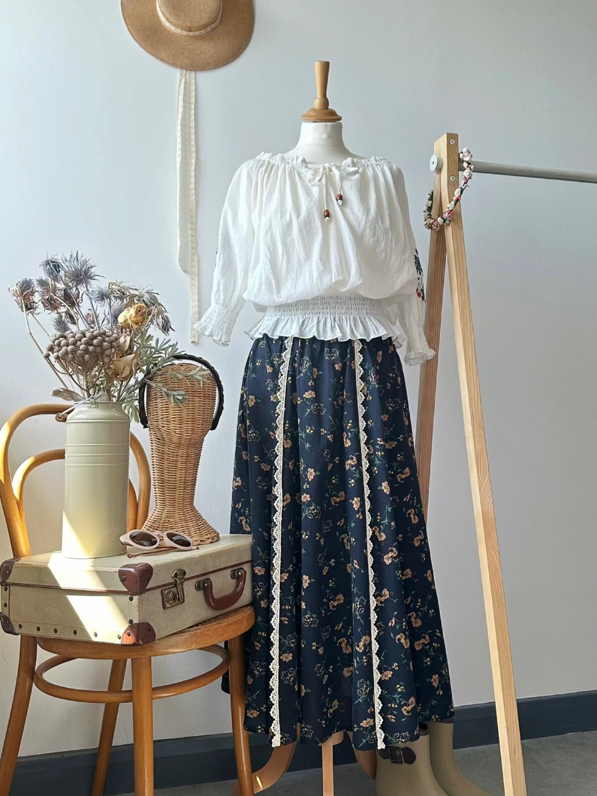 Dahlia Floral Cotton Skirt (Petite)