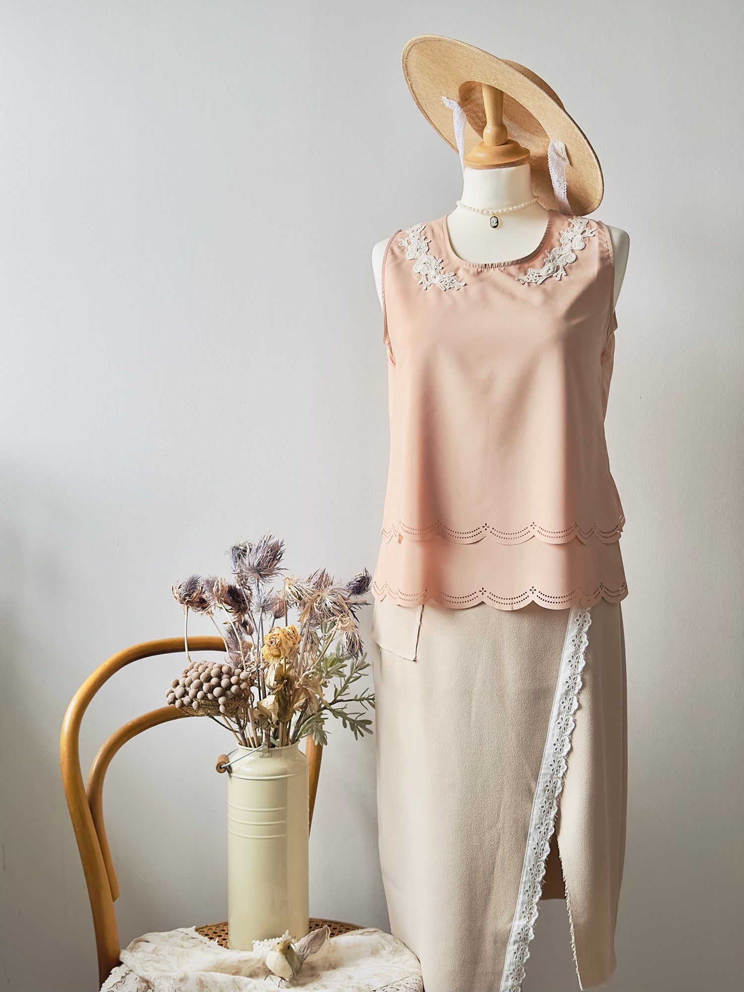 Paper Doll Top (Pale pink)